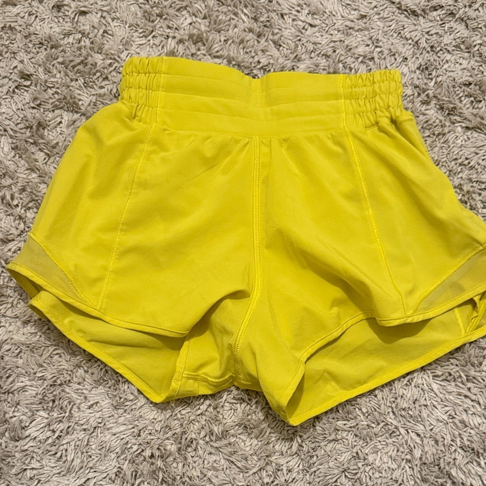 Lululemon Hotty Hot shorts